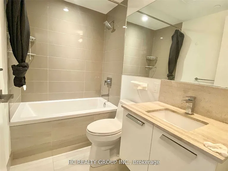 28 Wellesley St E #3508 — Photo 8
