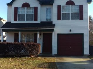 722 Kings Ridge Dr, Newport News, VA 23608