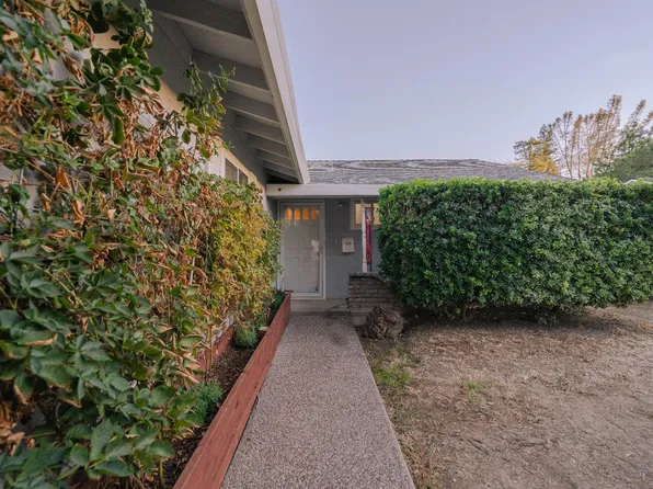 729 Daniels St, Woodland, CA 95695