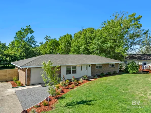 419 W Roosevelt Ave, Foley, AL 36535