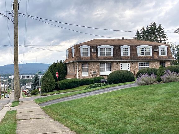 2nd image of 157 Albany Ave #4