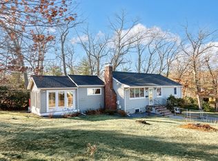 38 Selfridge Rd, Reading, MA 01867