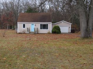 96 S Walker Rd, Muskegon, MI 49442