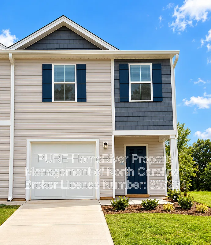 3 bed, 2.5 bath, 1648 sqft, $1,695 — Photo 1
