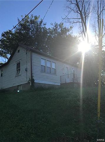 2nd image of 7200 Calvin Ave