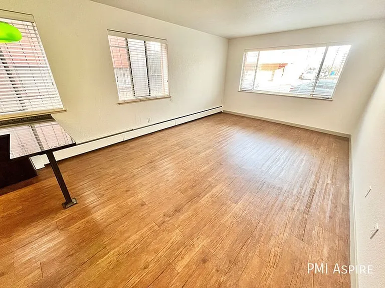 59 N Ogden St #10 — Photo 49
