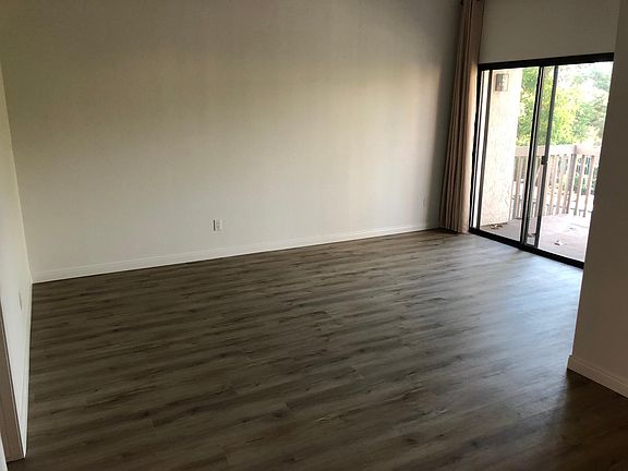 4th image of 26701 Quail Crk APT 244