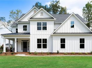 280 Arnold Mill Rd, Woodstock, GA 30188