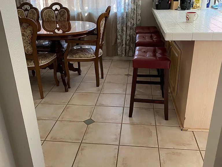 Wildwind Rd — Photo 7