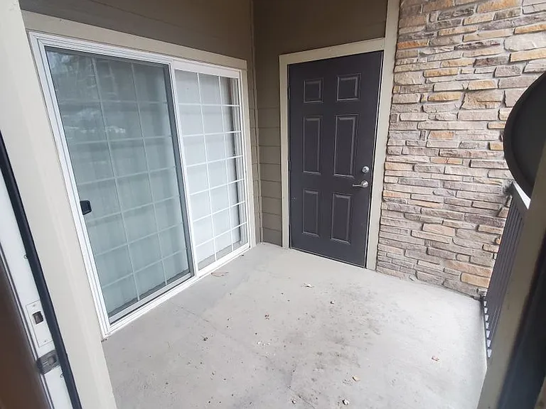 2875 Blue Sky Cir #4-101 — Photo 17