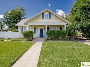 603 N Main St, Victoria, TX 77901