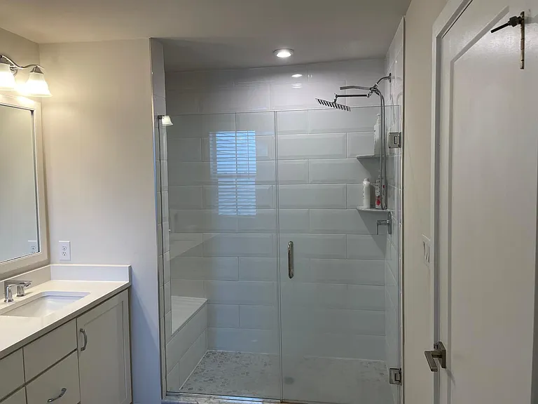 294 Kennedy Dr — Photo 28