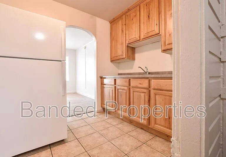 8630-8644 W 2800 S — Photo 3