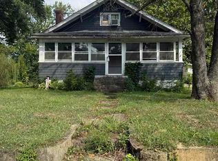 1091 S 1st St, Dugger, IN 47848