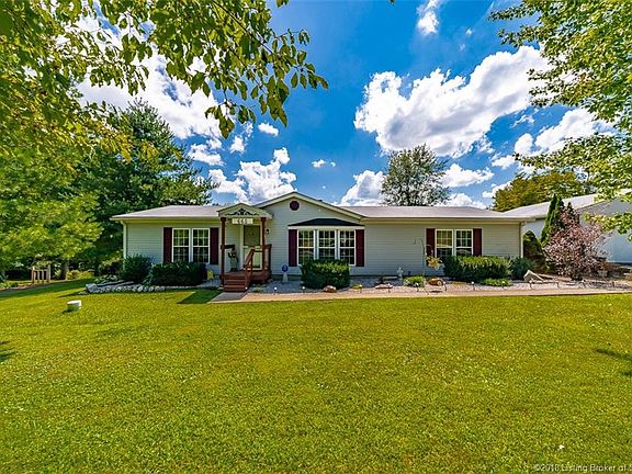 2nd image of 665 Shady Ln NE