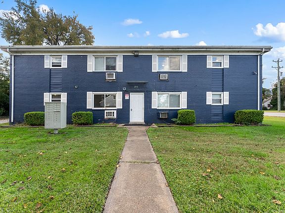4th image of 200 Pullman Ave #3