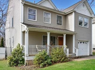 76 Union Ave, Edison, NJ 08820