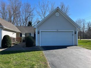 11 Maier Cir, Spencerport, NY 14559