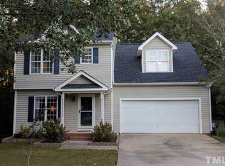 525 Arbor Creek Dr, Holly Springs, NC 27540