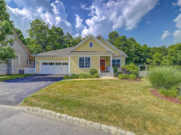 7 Mistucky Cir, Warwick, NY 10990