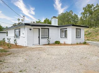 1923 Riviera Dr, Vista, CA 92084