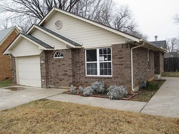 Front - Garage View