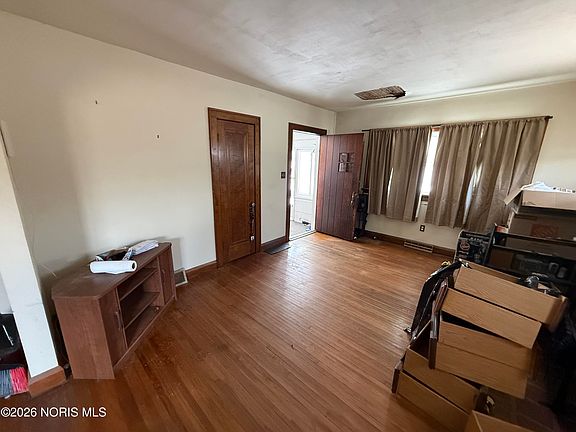 2nd image of 4352 Packard Rd