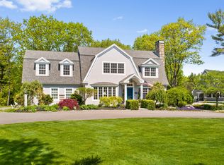 26 Circuit Rd, York, ME 03902