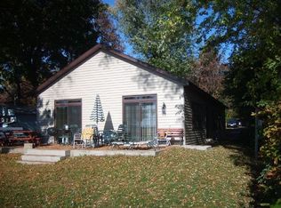 W5841 Lintner Rd, Pardeeville, WI 53954