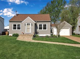 172 S Huxley Dr, Cheektowaga, NY 14225
