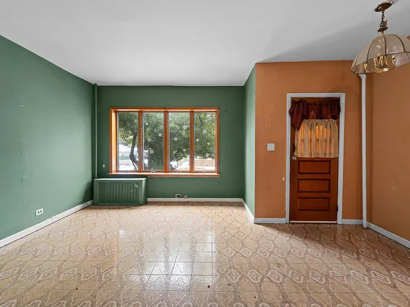 1593 E 48th St, Brooklyn, NY 11234
