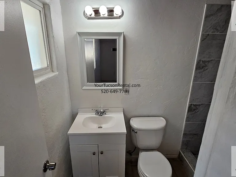 Greenlee — Photo 31