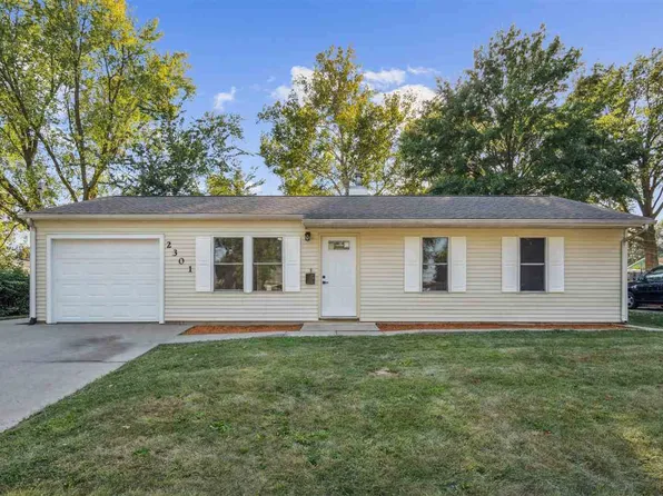 2301 Hollywood Blvd, Iowa City, IA 52240