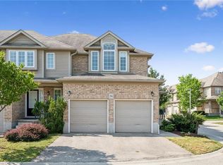 555 Chablis Dr #36, Waterloo, ON N2T 0A5