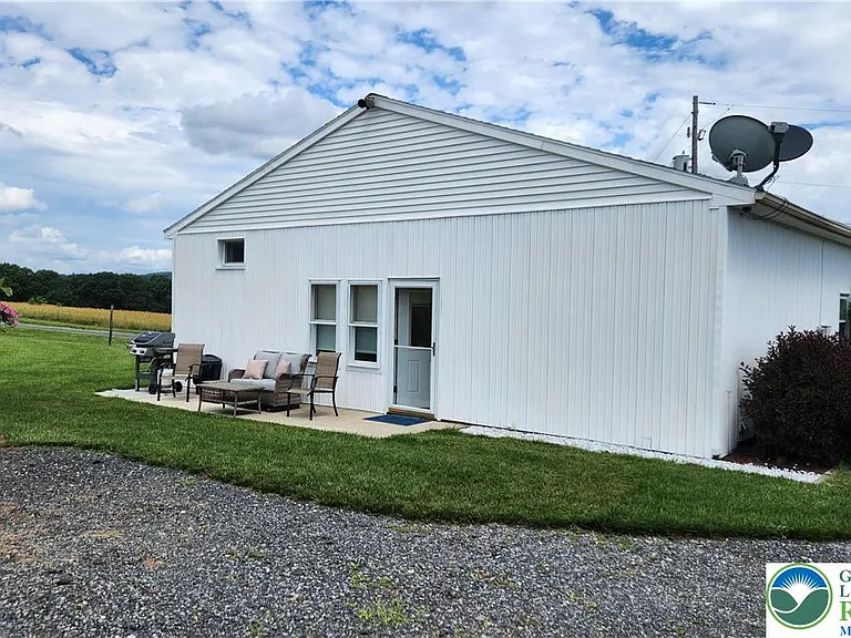 185 Ridge Cup Rd — Photo 1