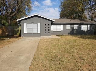 2205 Sycamore Dr, Arlington, TX 76013