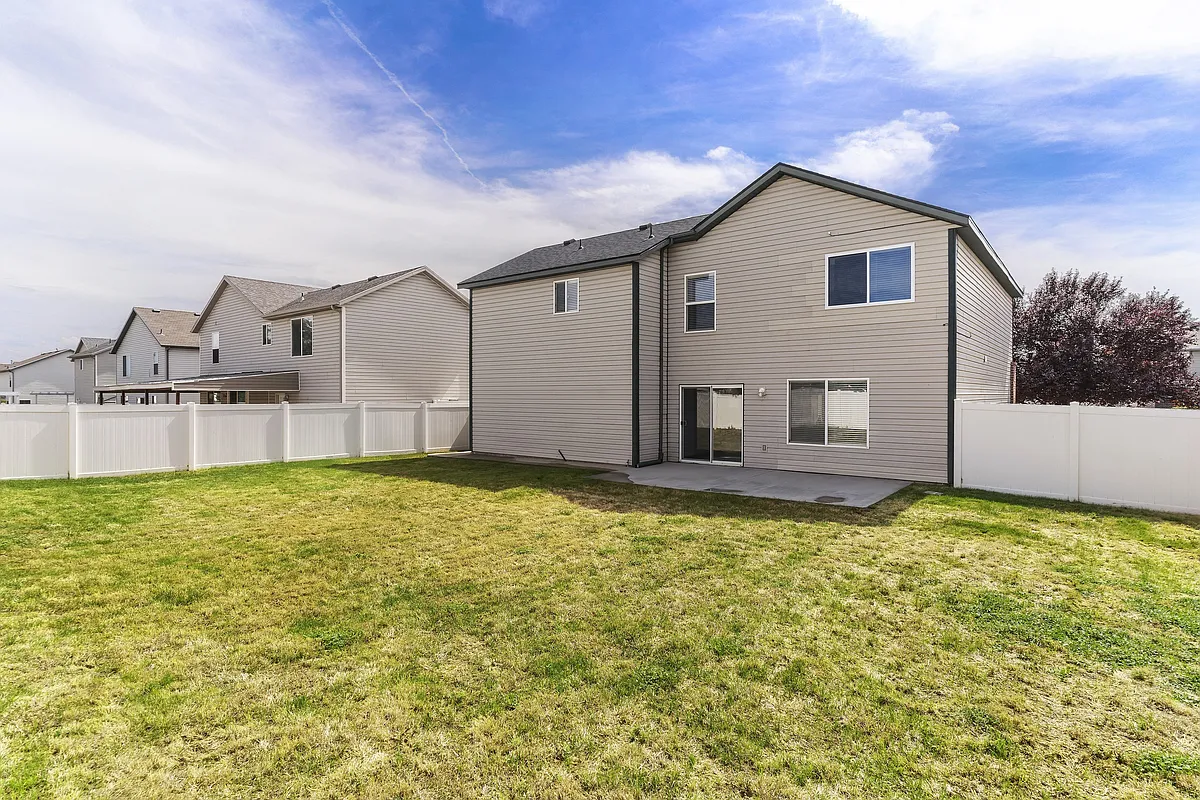 Building Photo - 1943 S 875 E