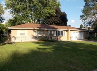 1101 N Monroe St, Stoughton, WI 53589