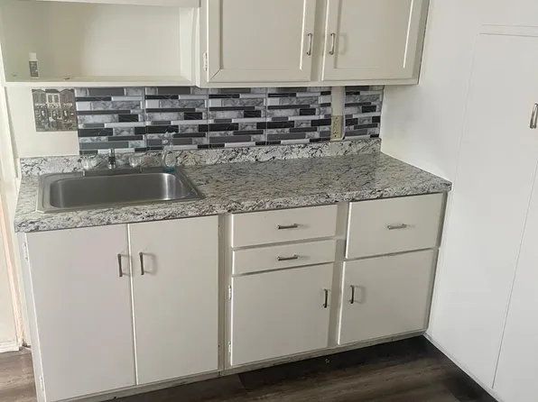 20 Allen St #1, Windsor, CT 06095