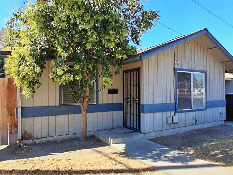 3116-3118 Pine