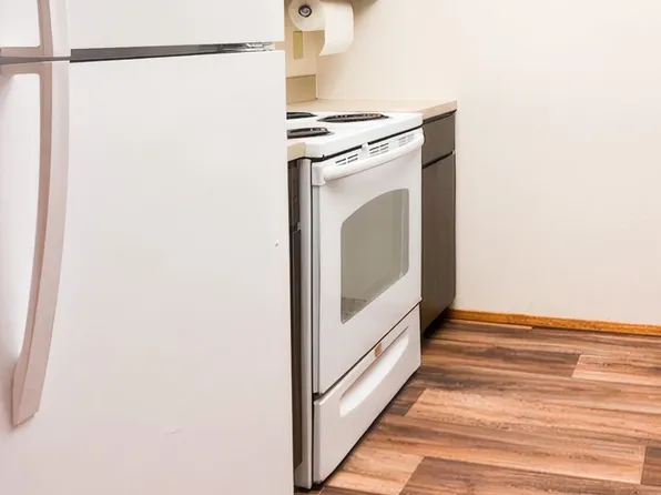 8732 Phinney Ave N APT 201, Seattle, WA 98103
