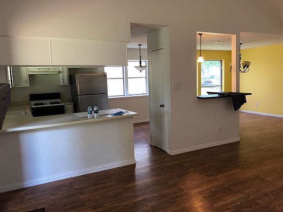 5th image of 14811 Brookside Forest Dr