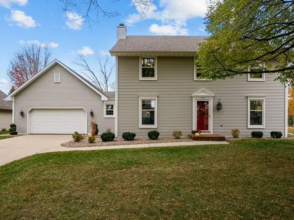 2768 Independence Dr, Green Bay, WI 54304