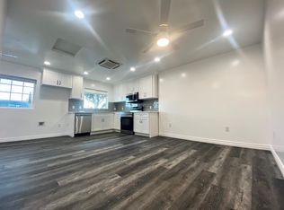 1323B Hallwood Ct, Upland, CA 91786