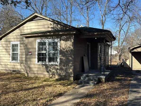 2305 W 25th Ave, Pine Bluff, AR 71603