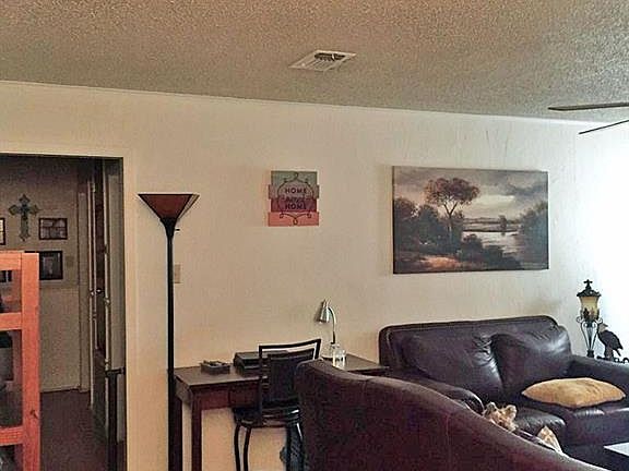 4th image of 318 Geronimo Ln