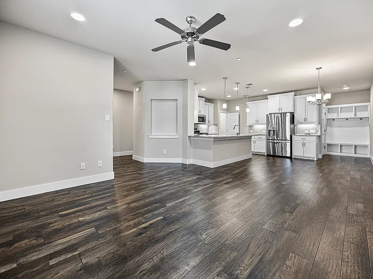 1217 Pebblebrook Dr — Photo 14