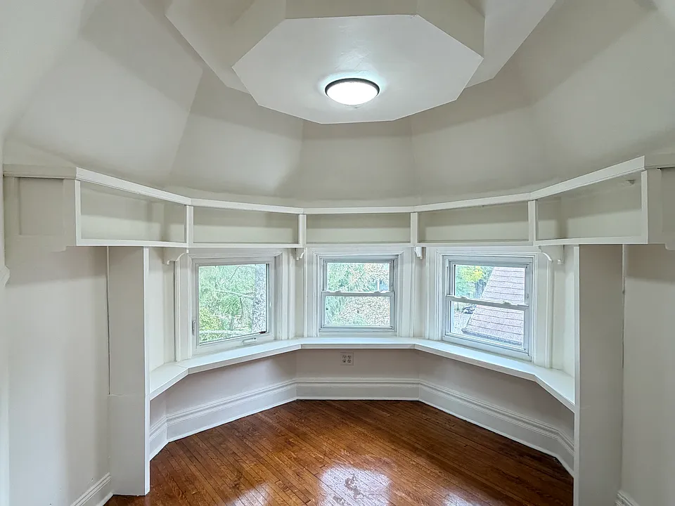 227 Norwood Ave #3