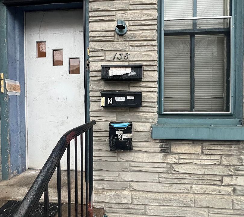 Building Photo 4