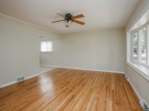 2nd image of 1N425 Goodrich Ave
